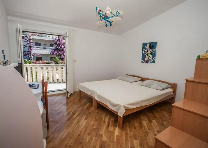 By The Sea Rat, Omis - 10014 * Dugi Rat