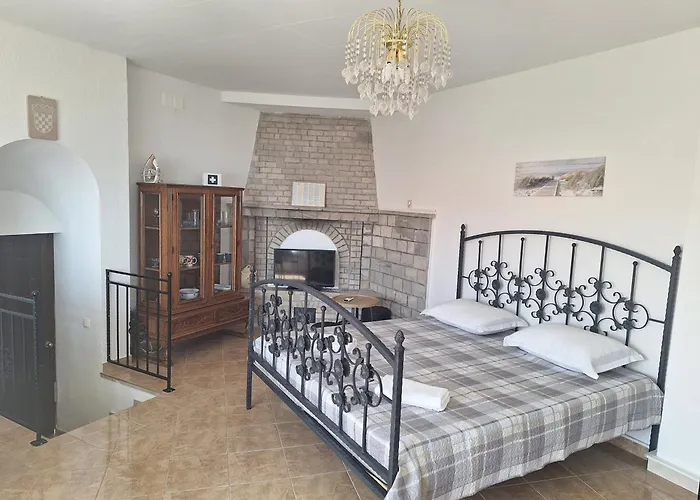 By The Sea Rat, Omis - 10014 Apartman