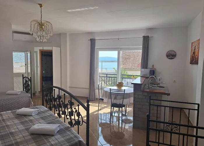 By The Sea Rat, Omis - 10014 Apartman Dugi Rat